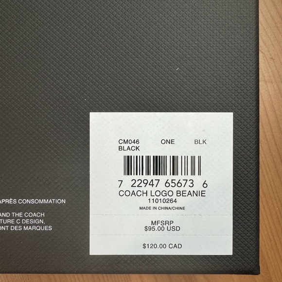 🥰 Coach Boxed Beanie for Men or Women - Picture 6 of 7